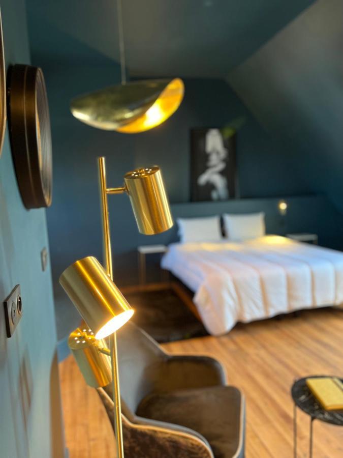 LA SUITE ISAHORA. Les Locations ISAHORA c'est aussi plusieurs appart' de Standing à 2 pas du Château d'Eu, des Falaises du Tréport, de MERS les Bains et Aux portes de la BAIE DE SOMME Eu (Seine-Maritime) Extérieur photo